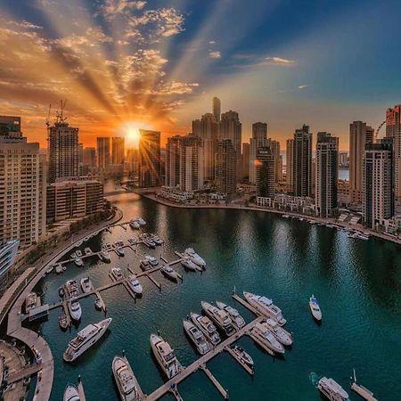 Private Gorgeous Room With Marina View With Shared Kitchen In Shared Apartment Dubai Exteriör bild