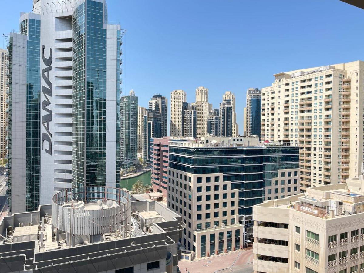 Private Gorgeous Room With Marina View With Shared Kitchen In Shared Apartment Dubai Exteriör bild